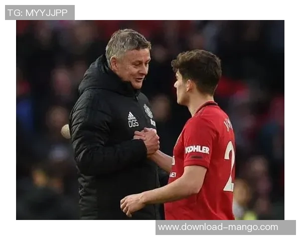 足球经理周薪揭秘:如何影响球队表现与战术选择的背后故事 足球经理周薪揭秘:如何影响球队表现与战术选择的背后故事