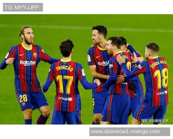 马斯尔足球:力量与技巧的完美结合,重塑现代足球的竞技魅力与观赏性 马斯尔足球:力量与技巧的完美结合,重塑现代足球的竞技魅力与观赏性